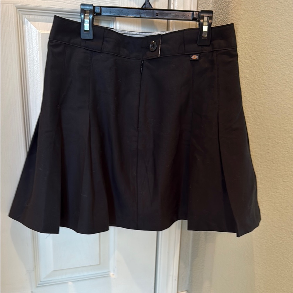 Dickies Black Skirt to wear on the go